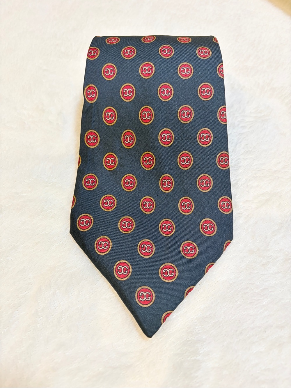 Vintage Gucci Navy Silk Tie with Red and Gold‎ Medallion Pattern